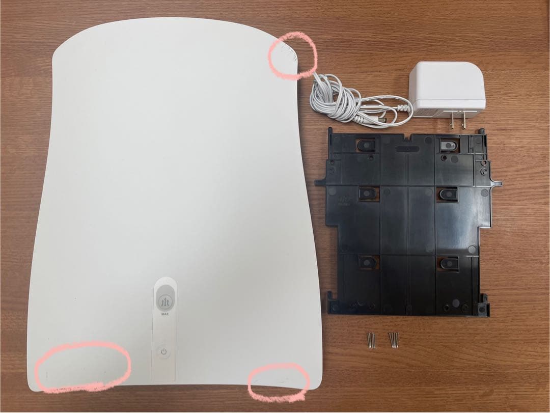 サンスターQAIS（クワイス） 壁掛け除菌脱臭機