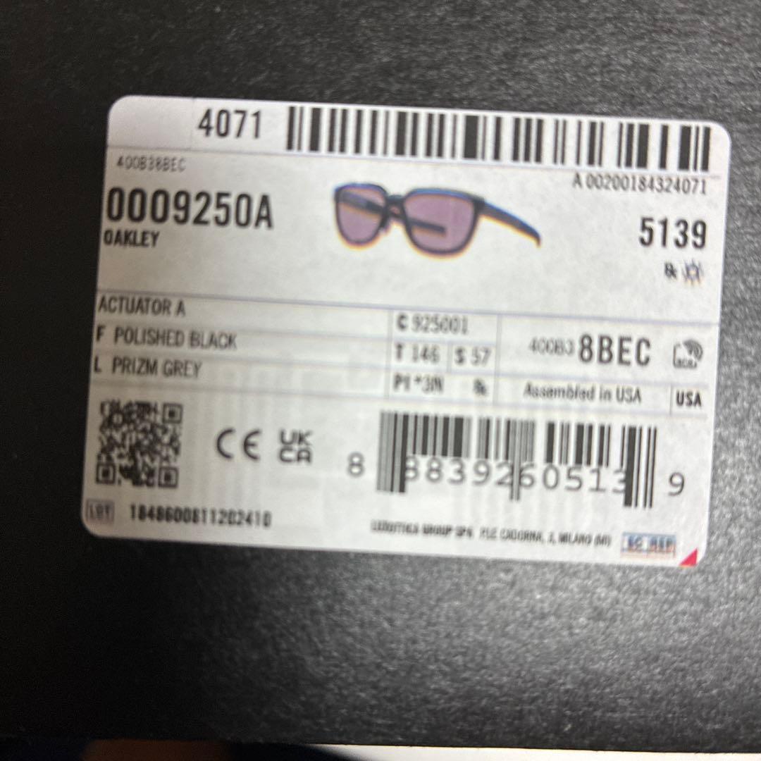 小物 OAKLEY ACTUATOR