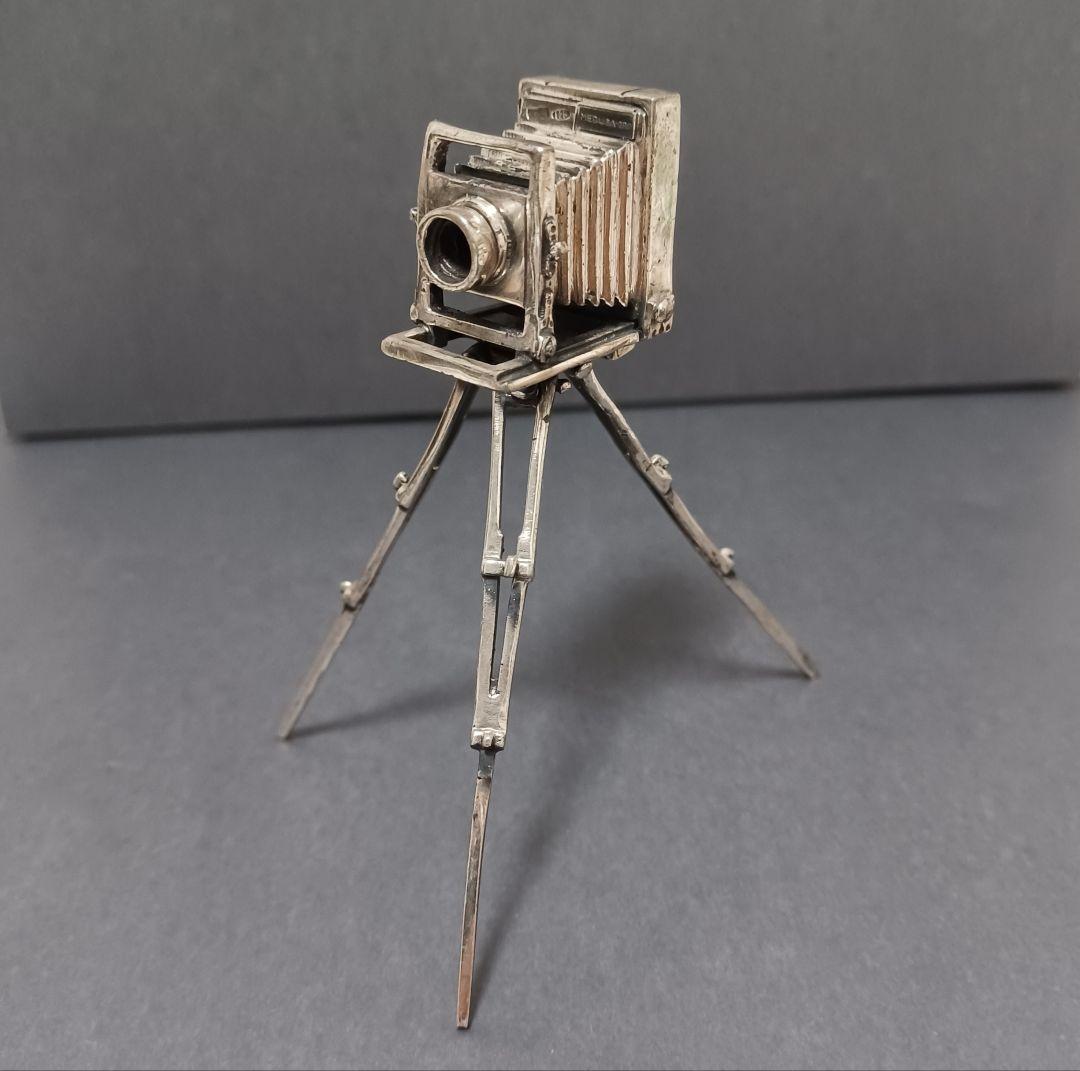 アンティークカメラ　脚立付き　ミニチュア　銀製　シルバー　レア物