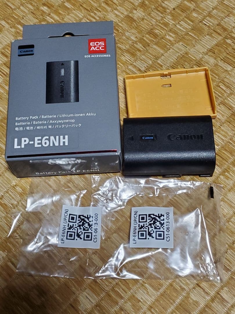 Canon EOS R6 ボディ本体 中古品 LP-E6NH 2個