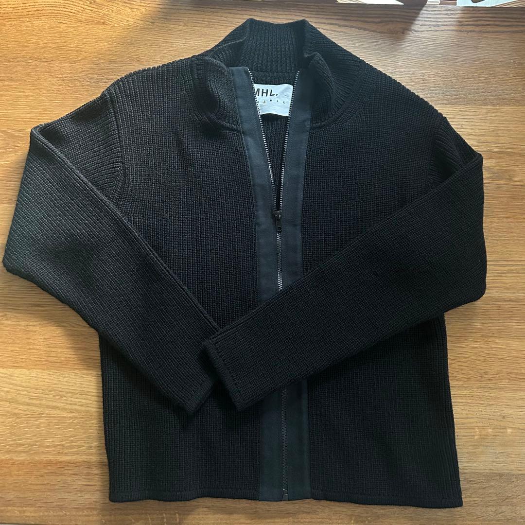 t*a様 新品未使用 サンプル品 MHL. 黒 ハイネック セーター