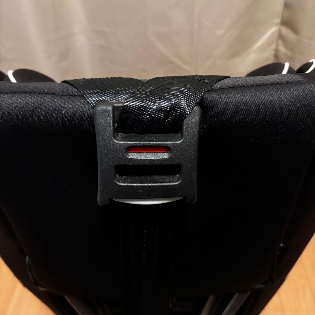 【美品】マムズキャリー MC FIX ISOFIX チャイルドシート 1〜11歳