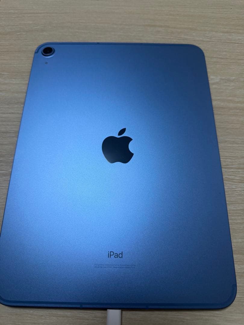 Apple iPad 第10世代64G青　本体　箱あり