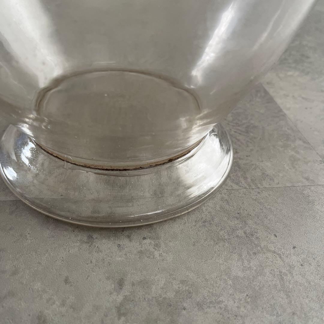 ガラス製ストレージジャー 黒い蓋付き