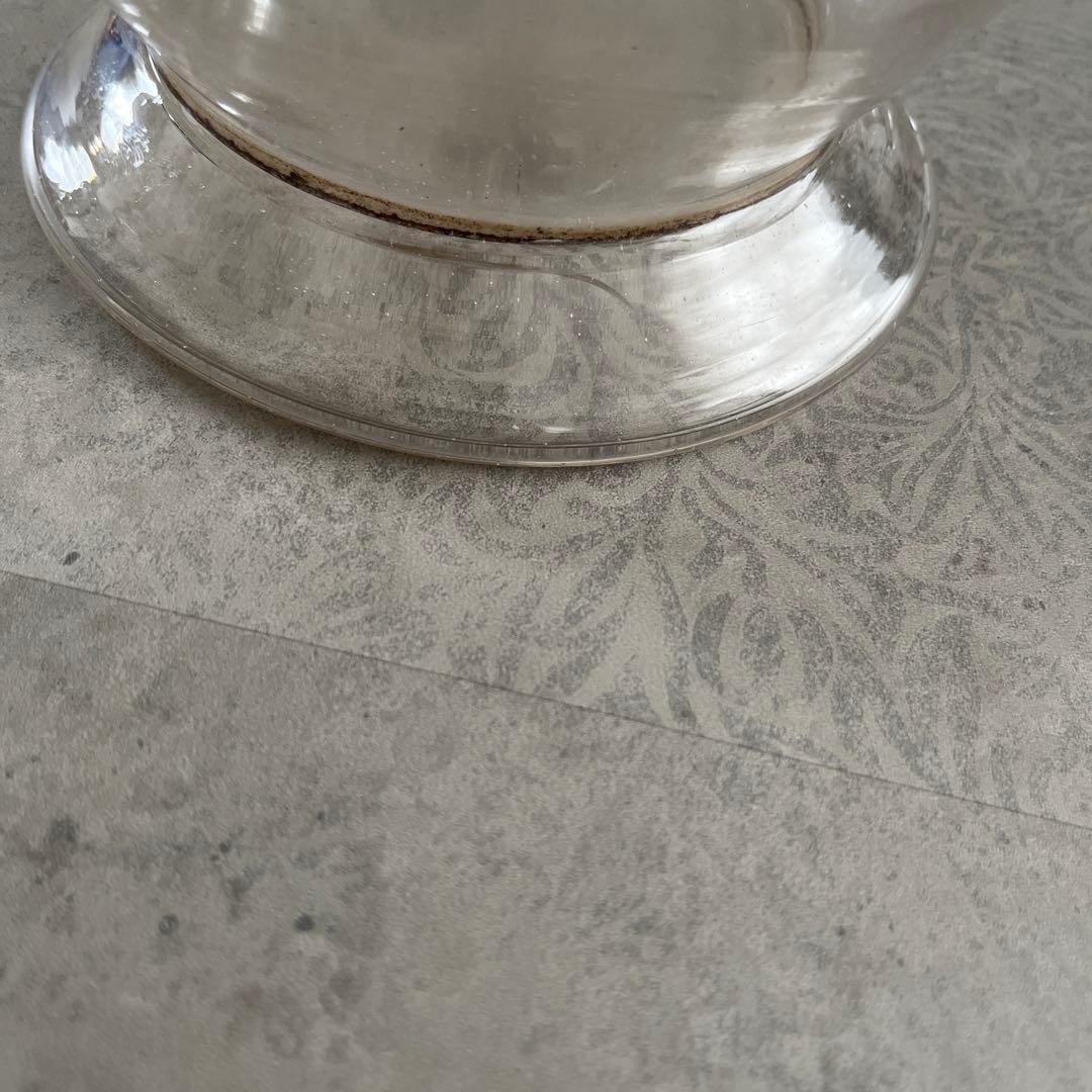 ガラス製ストレージジャー 黒い蓋付き