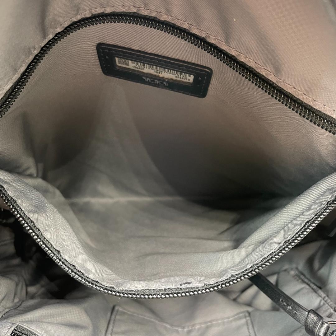 良品 TUMI バックパック ナイロン ブラック DEVOE メドウ