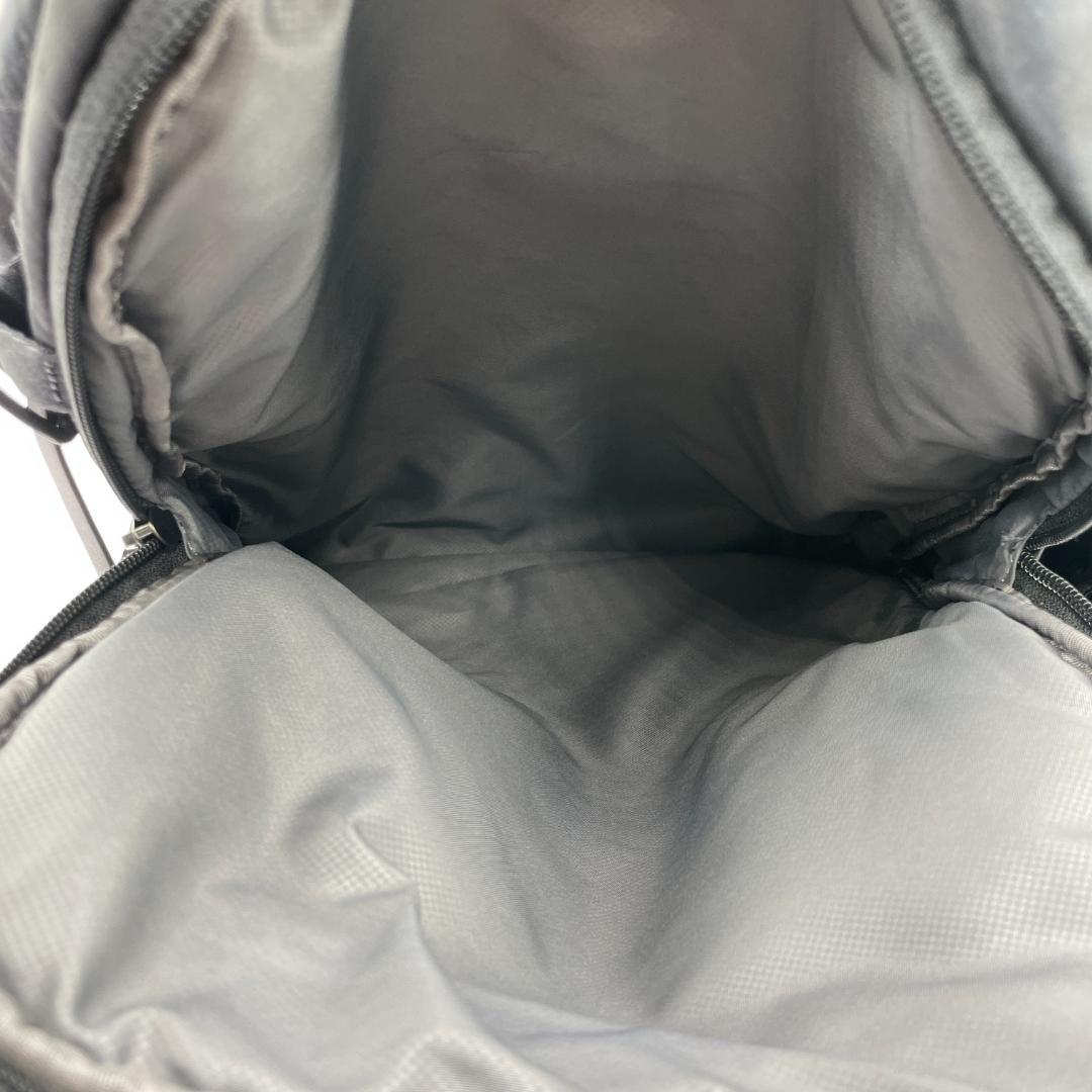 良品 TUMI バックパック ナイロン ブラック DEVOE メドウ