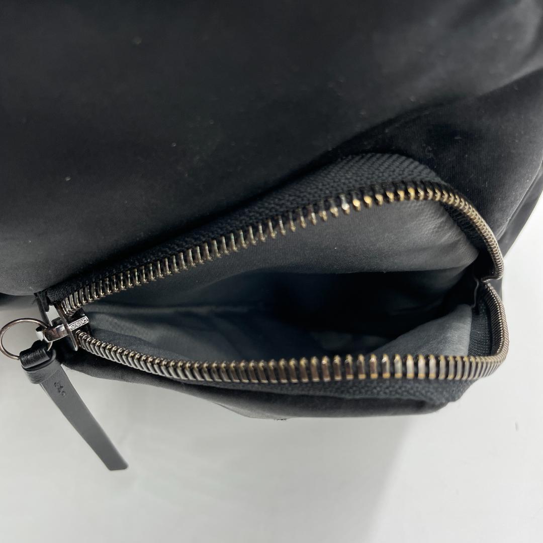 良品 TUMI バックパック ナイロン ブラック DEVOE メドウ