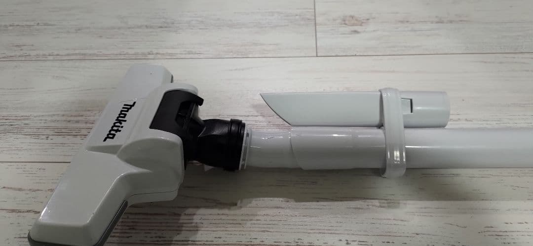 Makita CL003G コードレス掃除機 ホワイト 　マキタ