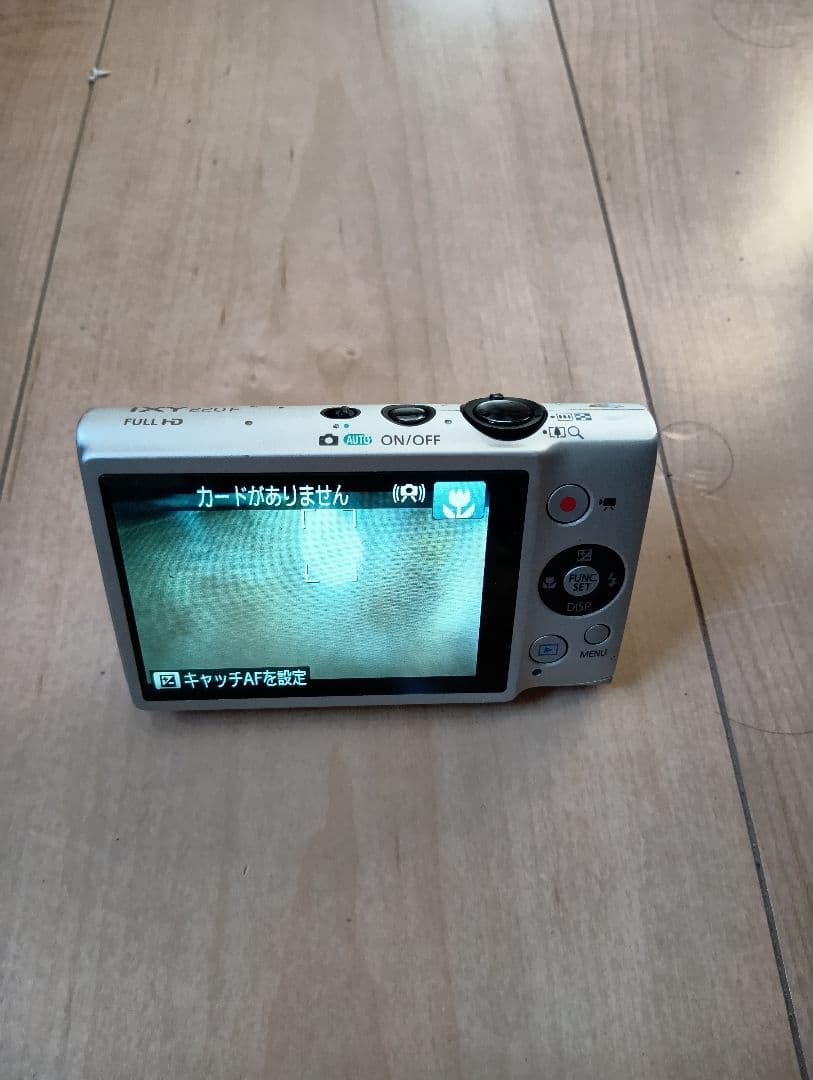 Canon コンパクトデジタルカメラ IXY220F