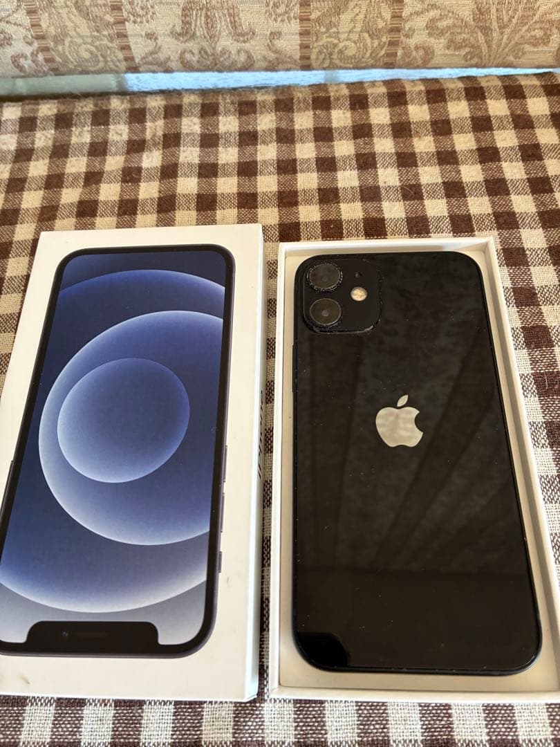 Apple iPhone 12 mini ブラック 本体　64G
