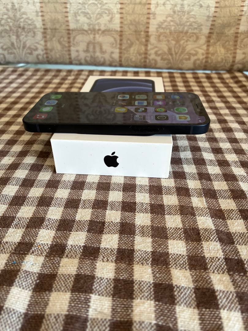 Apple iPhone 12 mini ブラック 本体　64G