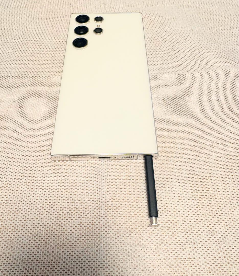 Samsung Galaxy S23 Ultra クリーム　香港版　箱、付属品付