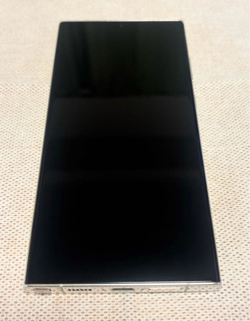 Samsung Galaxy S23 Ultra クリーム　香港版　箱、付属品付