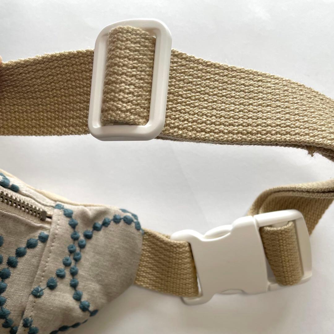 ラスト　ミナペルホネン タンバリンベージュ　ハンドメイドボディバッグ