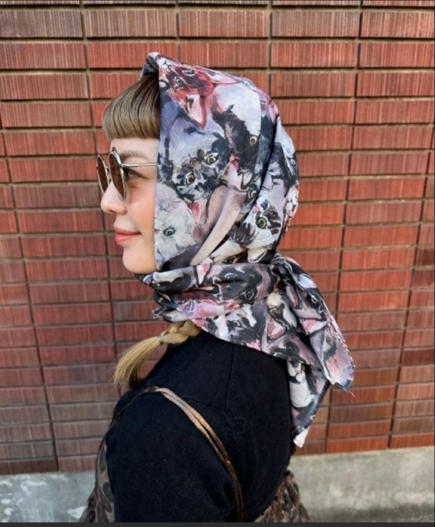 マミタス　mmts x unoaノースリ ワンピース 猫柄スカーフ靴下3点セット