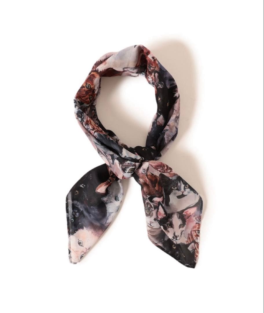 マミタス　mmts x unoaノースリ ワンピース 猫柄スカーフ靴下3点セット