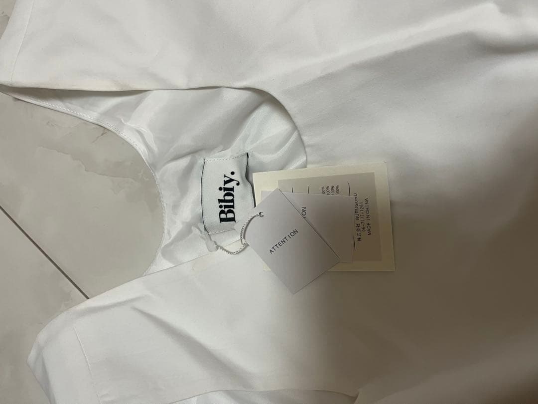 Bibiy ビビィワンピース　新品/未使用　タグ付き