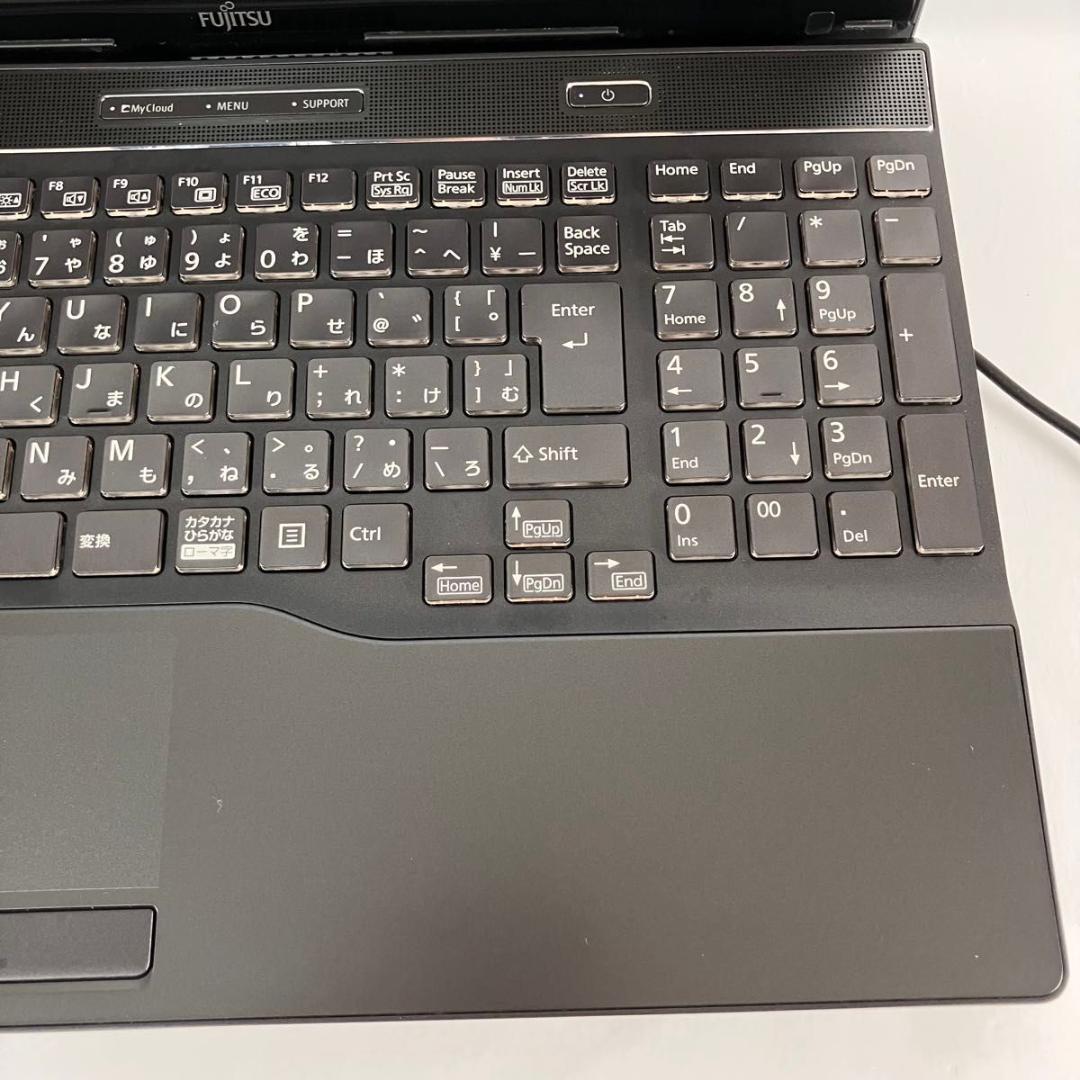 Core i5 8世代 SSD256GB Windows11 ノートパソコン