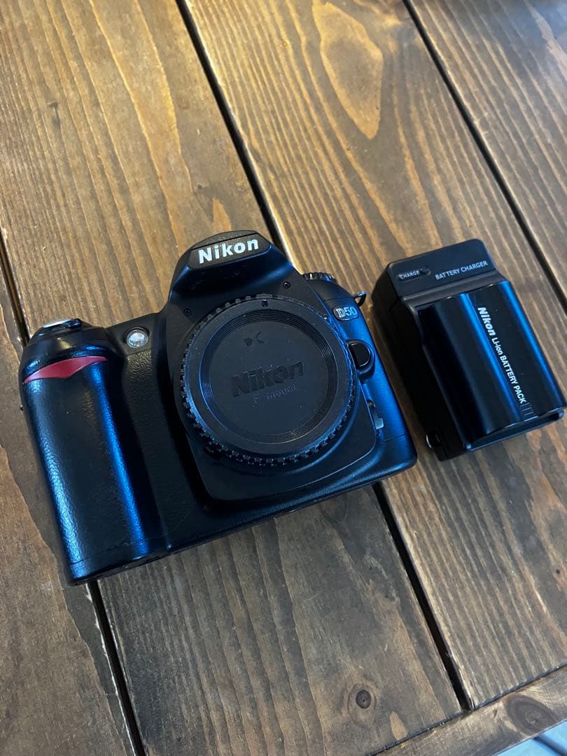 美品　Nikon D50 デジタル一眼レフカメラCCD