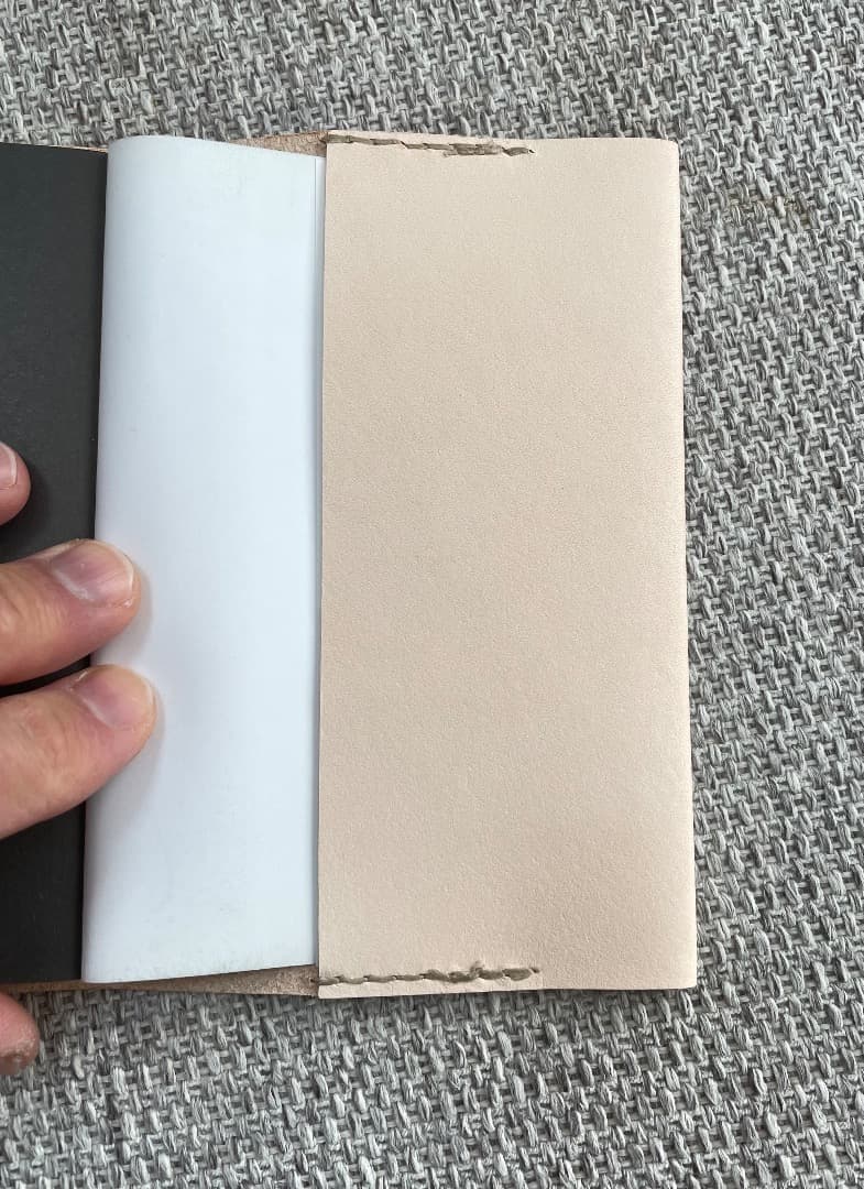 ベルさん専用（予約注文）ヌメ革ショルサーバック