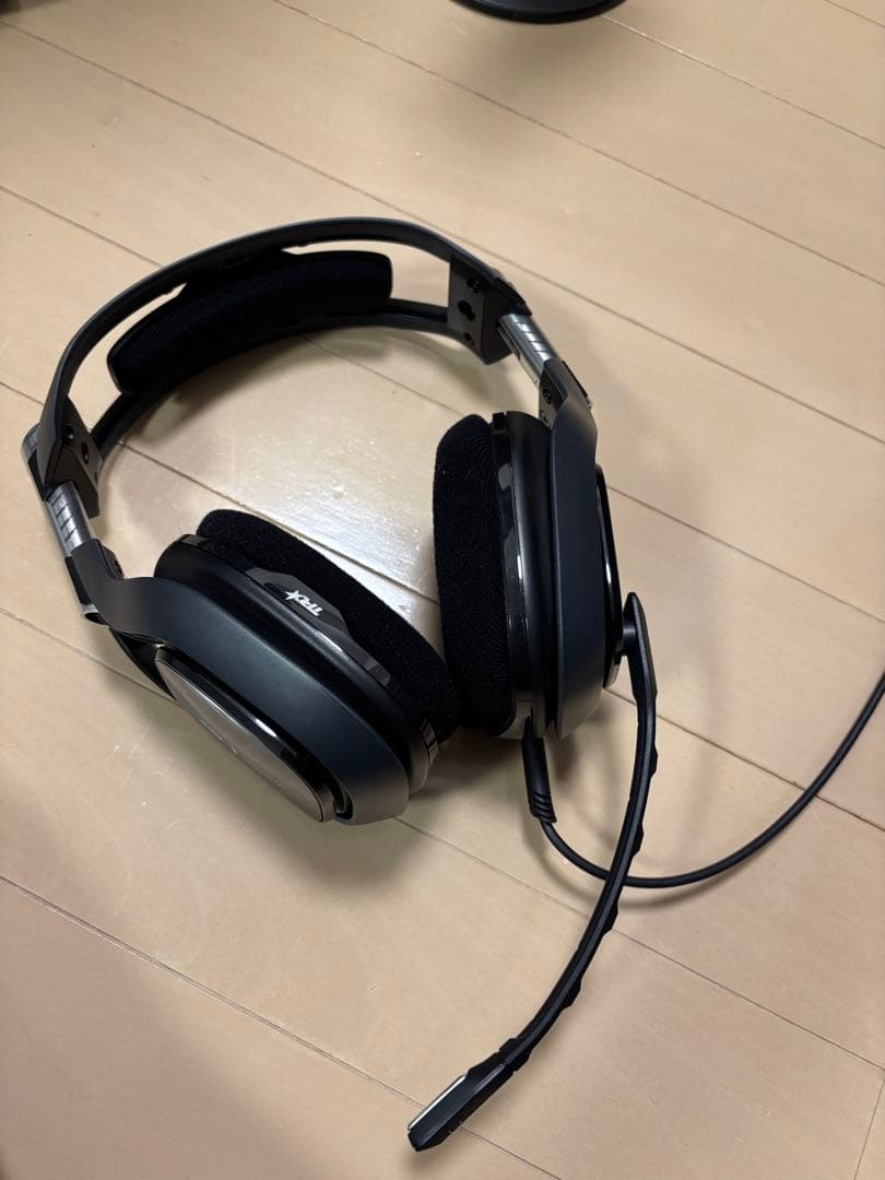 ASTRO A40 ヘッドセット + Pro TR ミックスアンプ定価24800