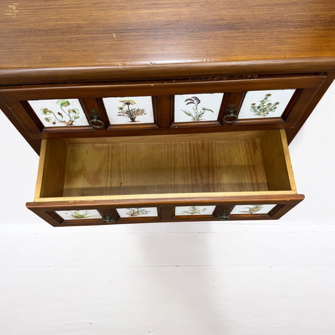 スペイン家具　バレンシア　タイル貼り　チェスト　北欧　アンティーク　レトロ