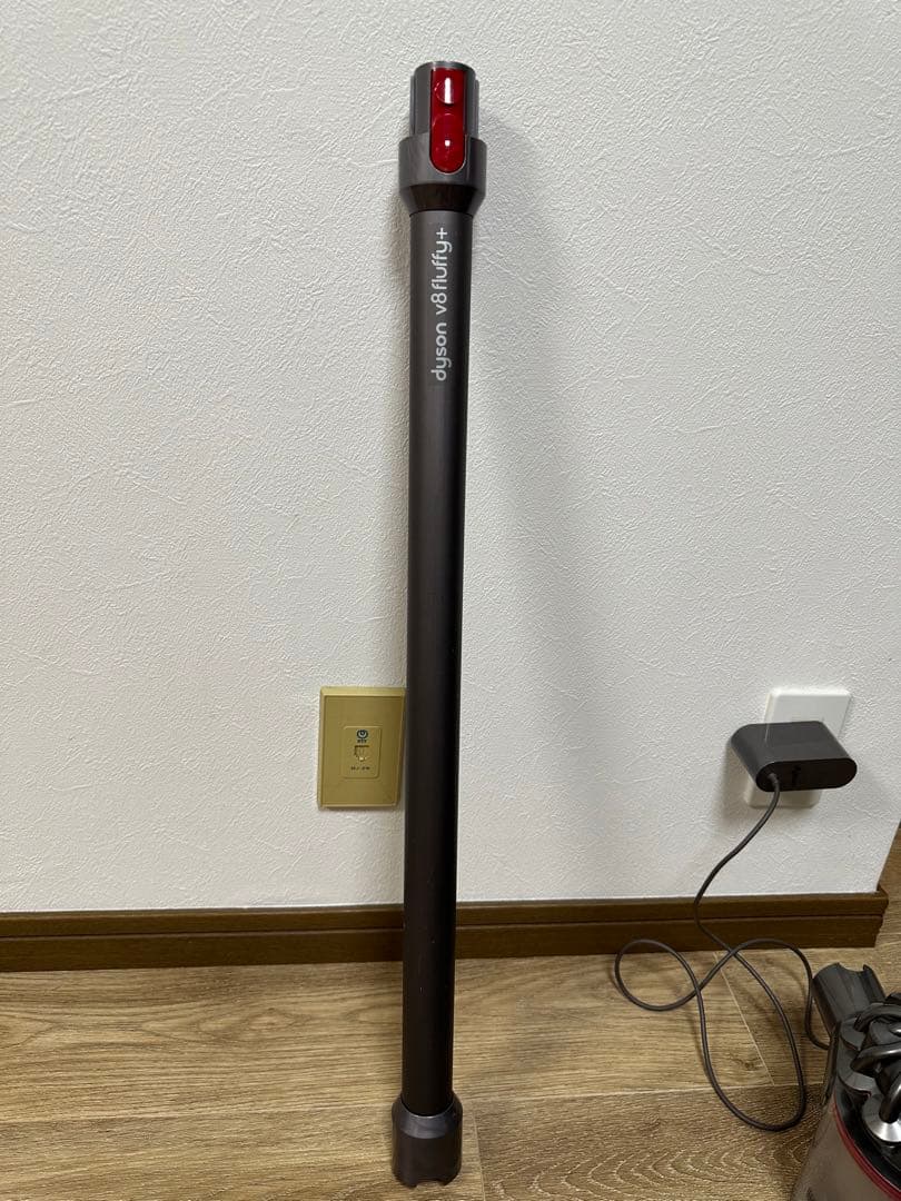 Dyson V8 Fluffy+ スティッククリーナー