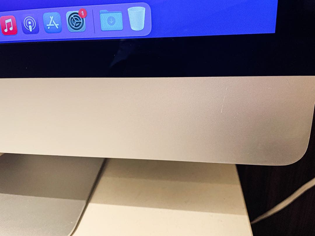 Apple iMac 21.5インチ late2015