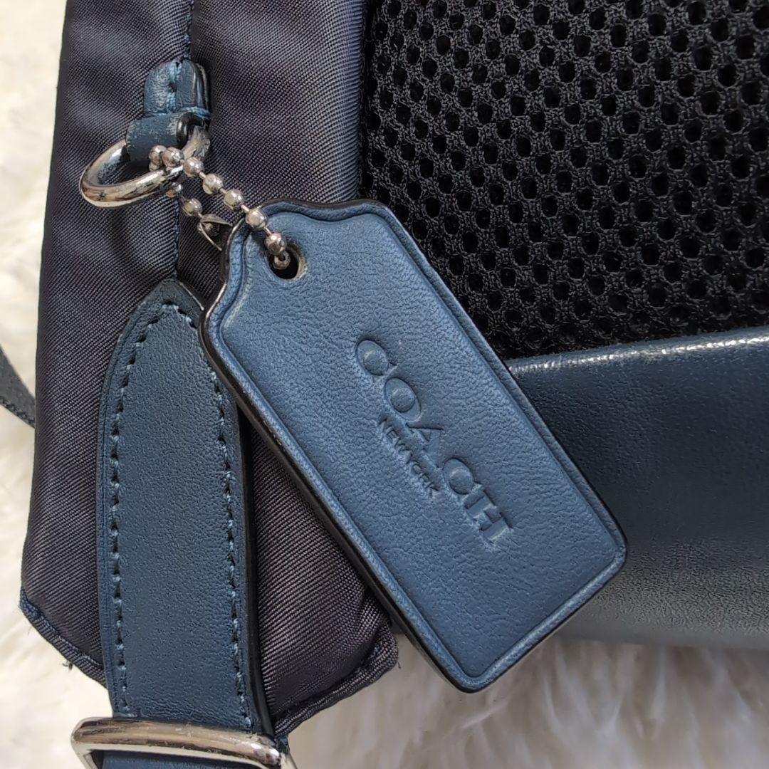 え*べ様 美品　コーチ　リュックサック　レザー　ナイロン　A4可　大容量　 自立