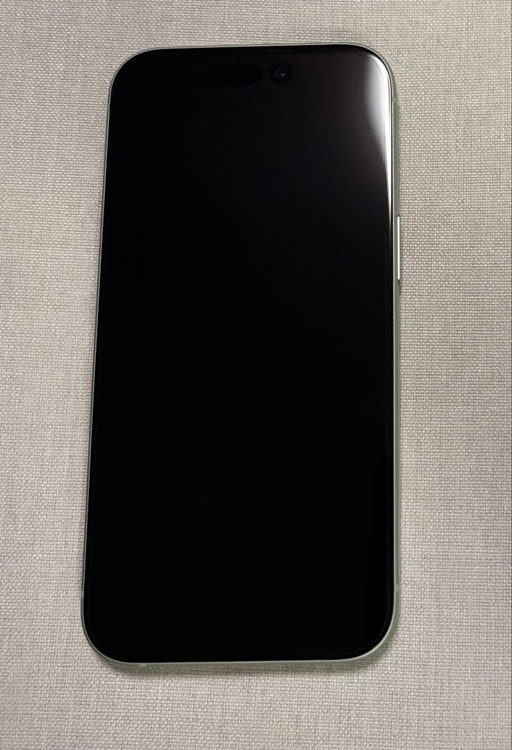 Apple iPhone 15 グリーン本体