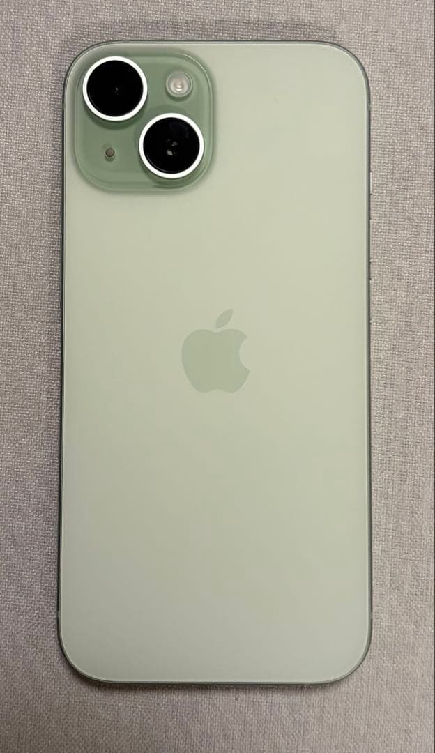 Apple iPhone 15 グリーン本体