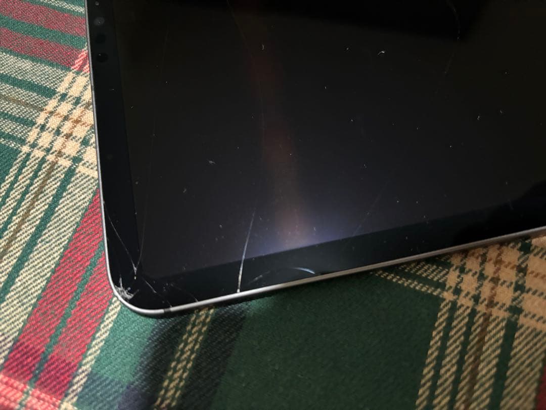 ipad pro 第3世代 11インチ 128GB 画面割れ有り