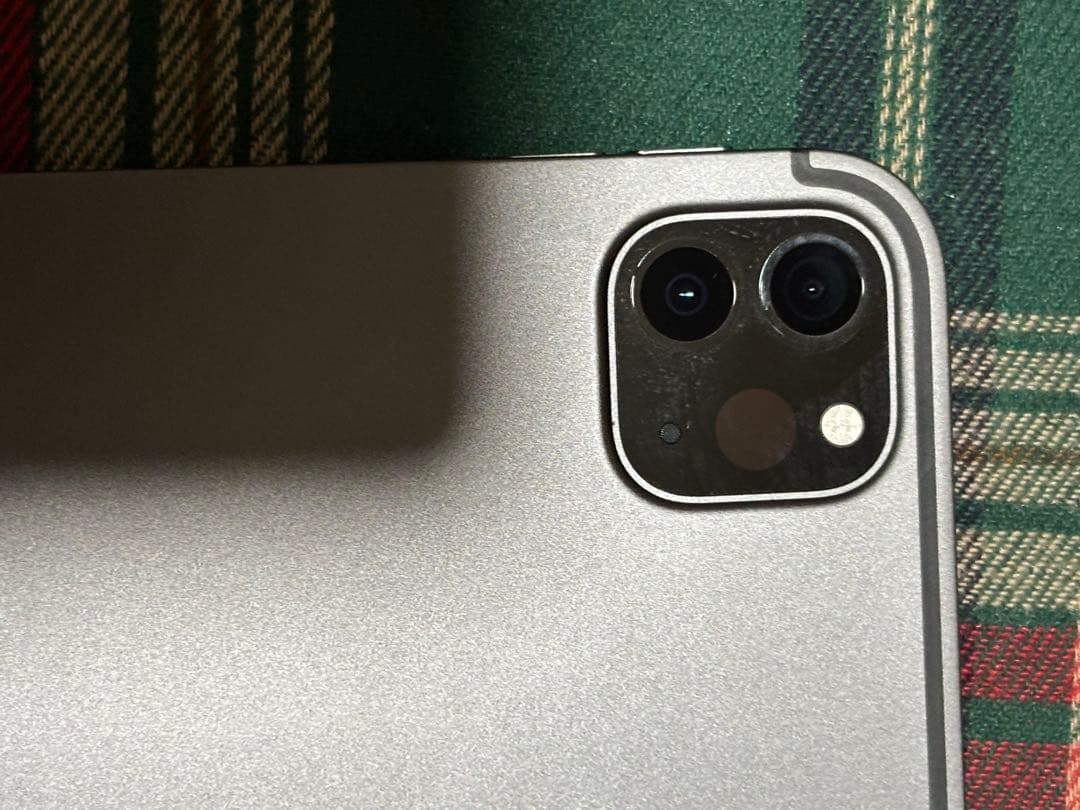 ipad pro 第3世代 11インチ 128GB 画面割れ有り