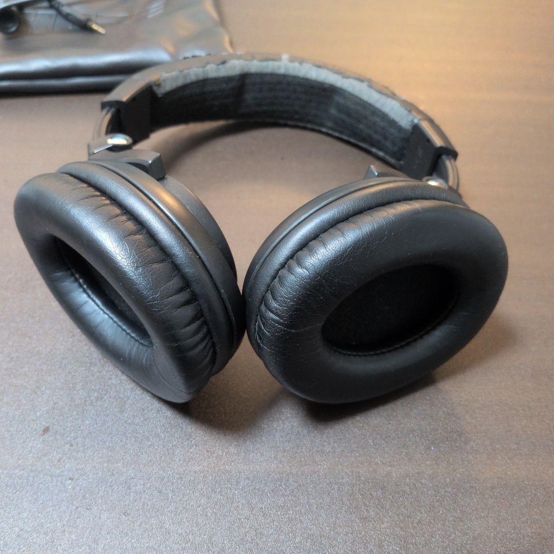 ヘッドホン 「SHURE SRH840」