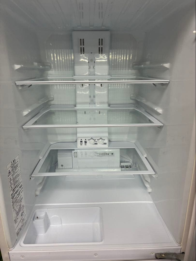 MITSUBISHI MR-CX27C ホワイト 272L 3ドア　冷蔵庫大きめ