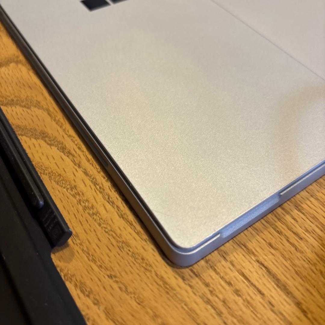 【値下げ】Microsoft Surface Pro 7 256GB 8GB
