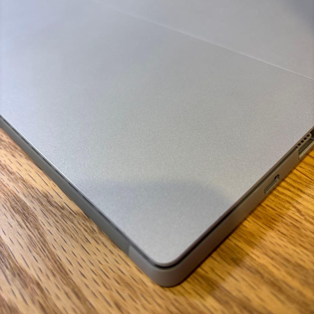 【値下げ】Microsoft Surface Pro 7 256GB 8GB