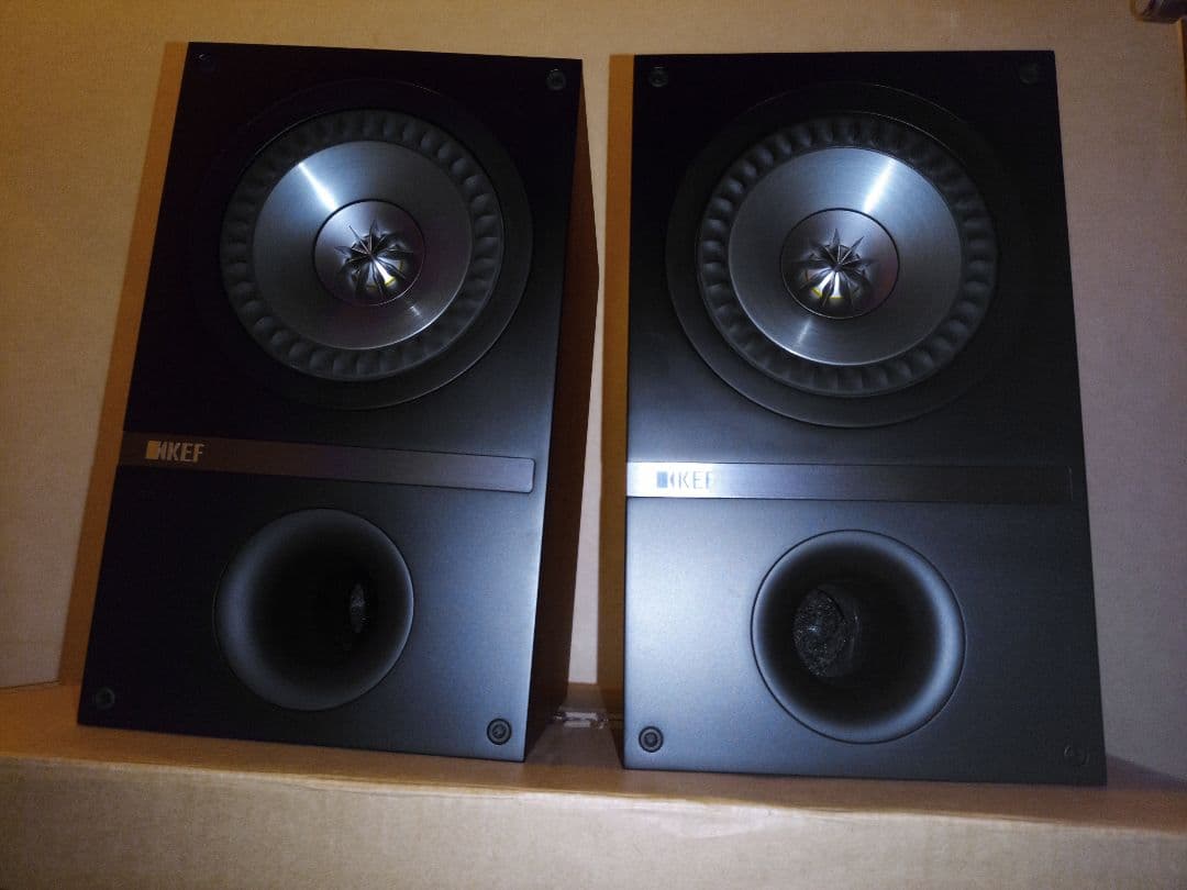 【新品・自宅保管】KEF Q100 ブックシェルフ スピーカー ペア