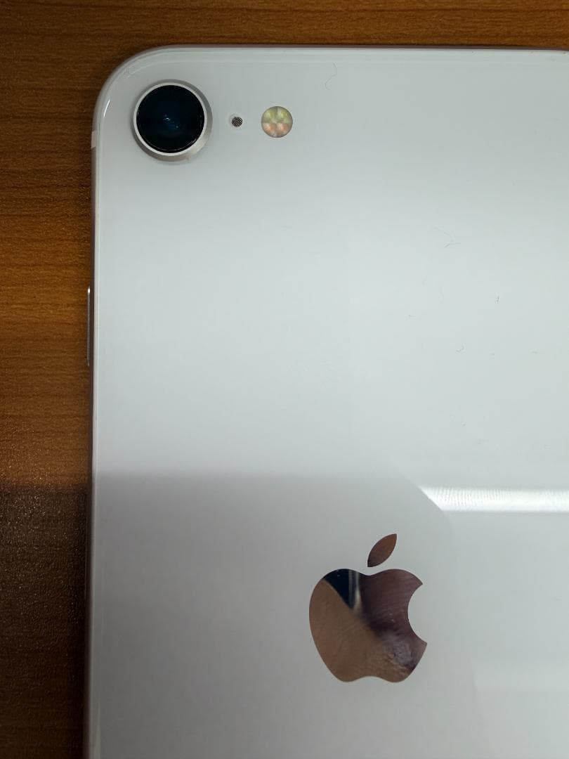 か*ん様 iPhone SE 第2世代 A2296 動作確認済 ID 43FD