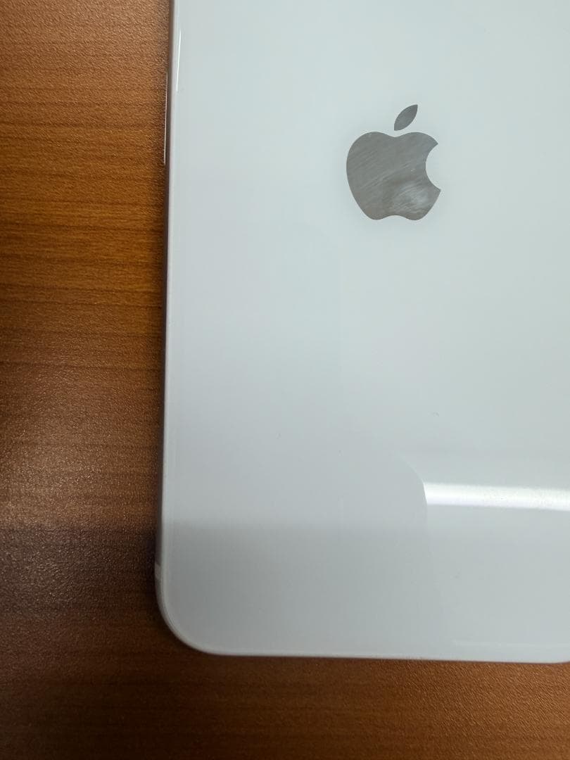 か*ん様 iPhone SE 第2世代 A2296 動作確認済 ID 43FD