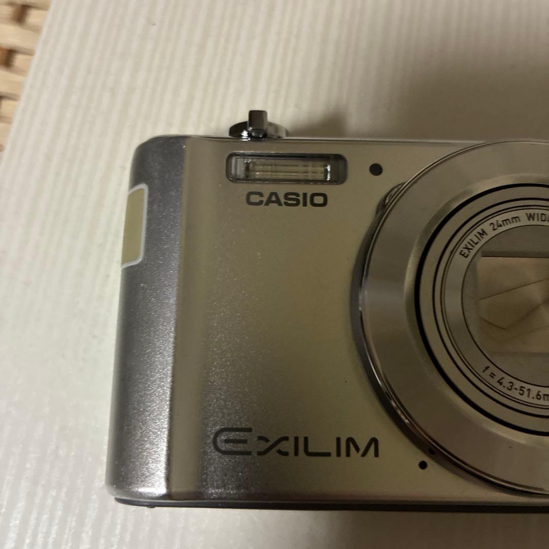 【美品】CASIO EXILIM EX-ZS180 シルバー