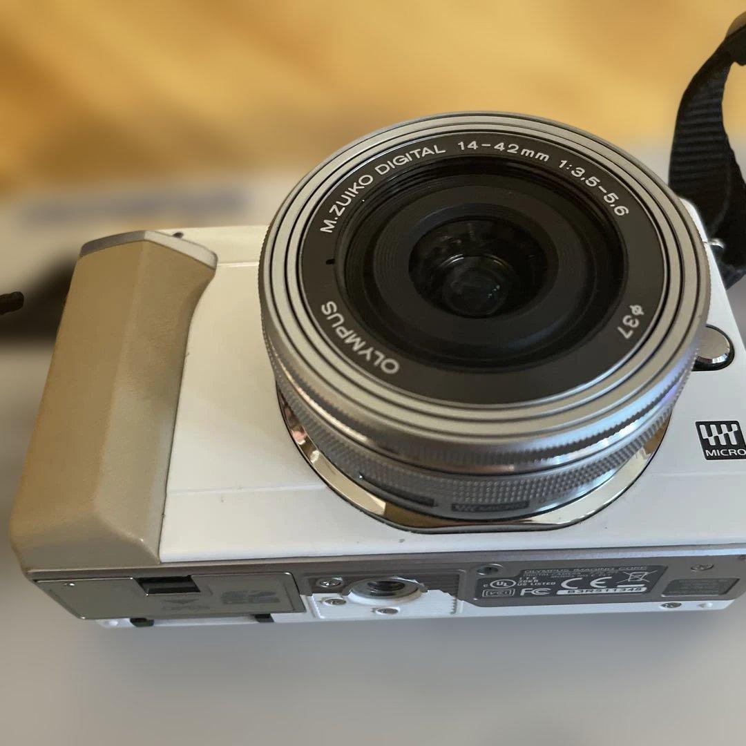 emOLYMPUS PEN Lite E-PL1 一眼 ズームレンズキット