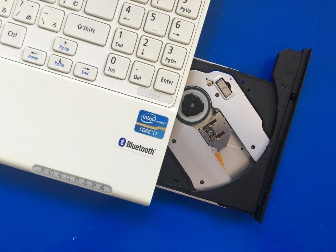 NEC VK20H/H-F 13.3型 コンパクト テンキー付きノートパソコン