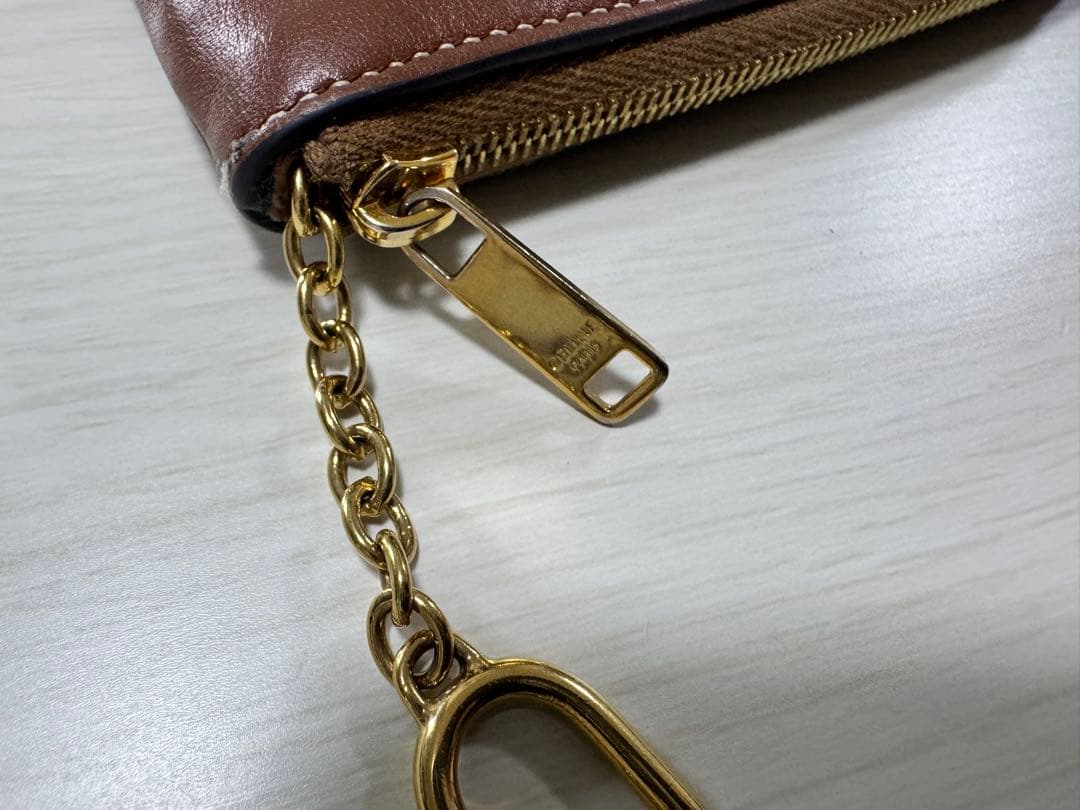 CELINE ブラウンケース