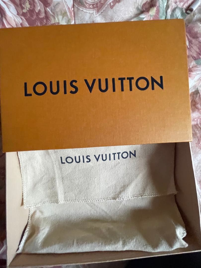 iPhone10smax用LOUISVUITTONケース美品✨