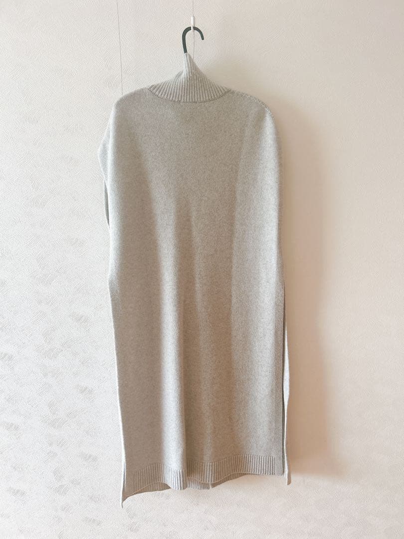 ルフィル　ウールミドルゲージロングジレ　グレー