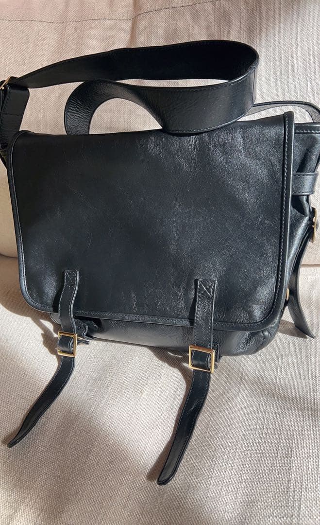 CCU / FLAP SHOULDER BAG M レザー ショルダーバッグ