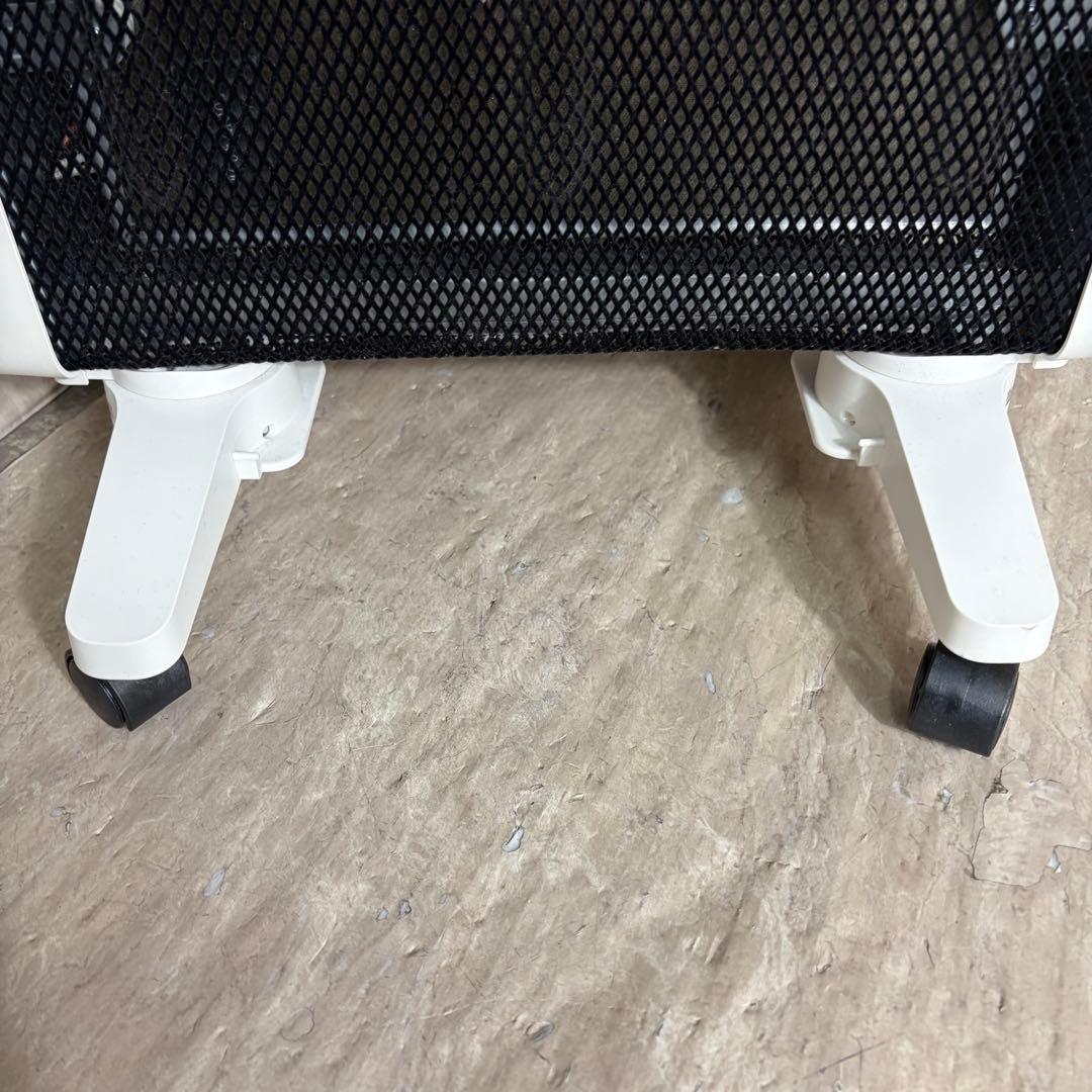 極美品 2024年製 siroca 遠赤軽量ヒーター かるポカ SN-M451