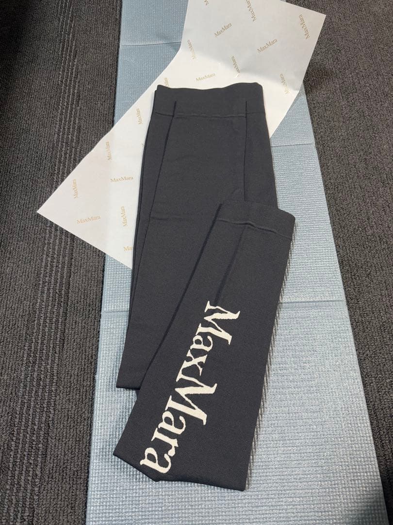 MaxMara マックスマーラ ロゴレギンスM